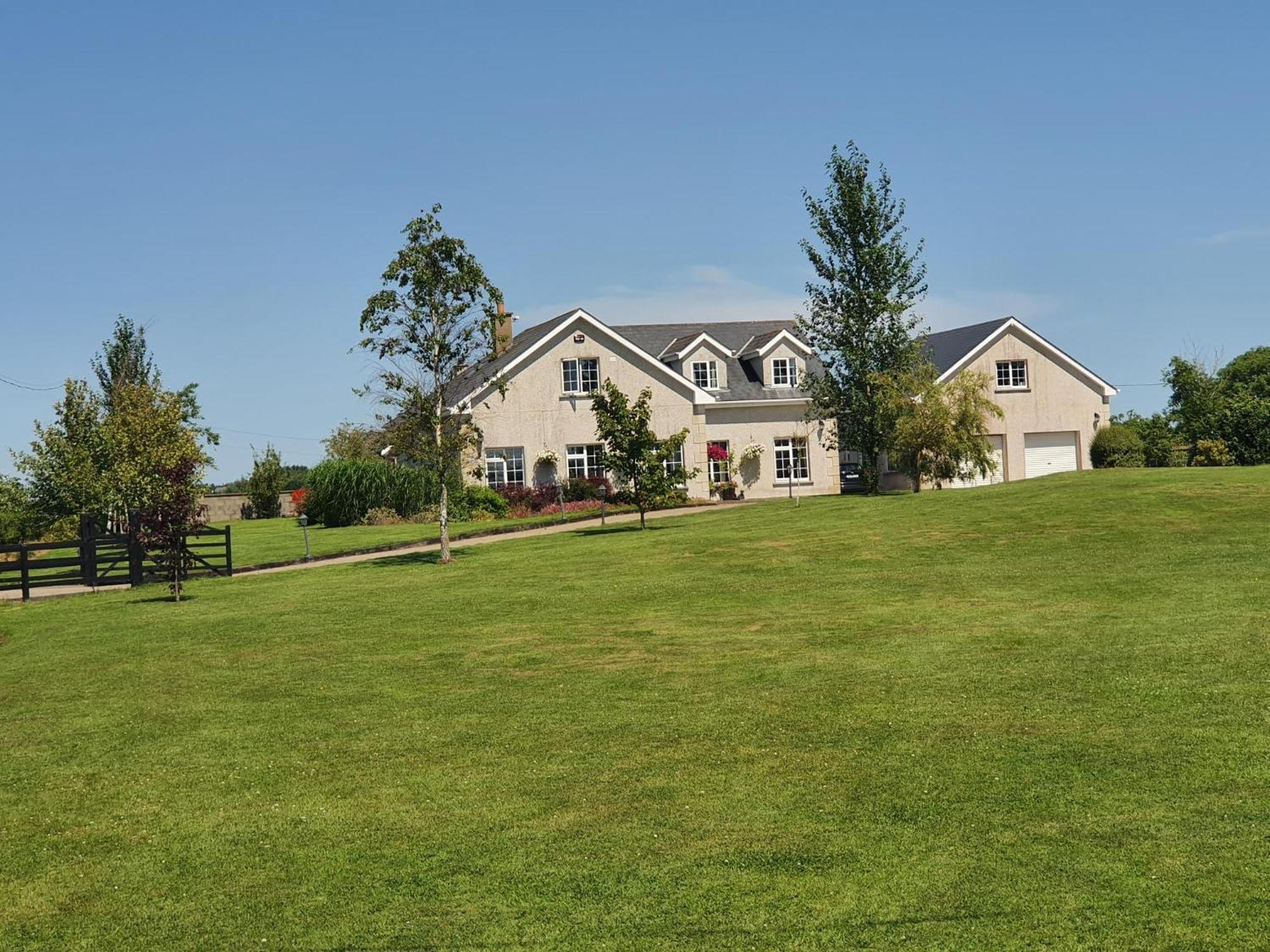 Adams Lodge Wexford Exterior photo